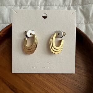 SOLD! From Singapore! Beautiful Modern Earnings
